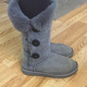Authentic UGG boots size 7 bailey button